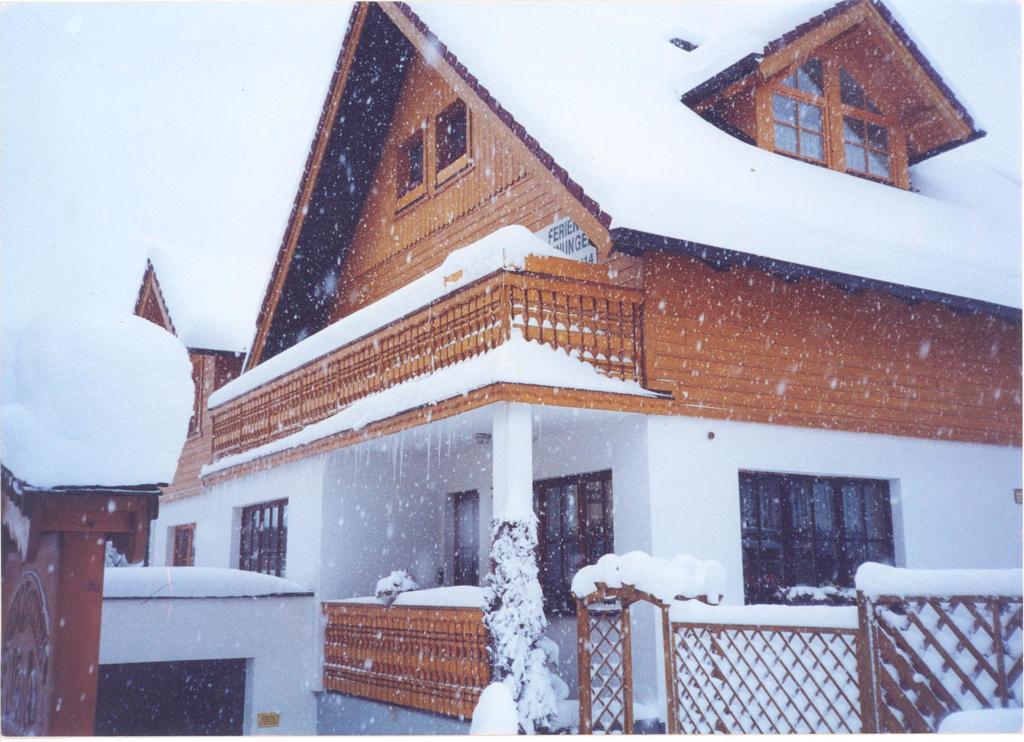 Appartementhaus Erasim Шладминг Екстериор снимка